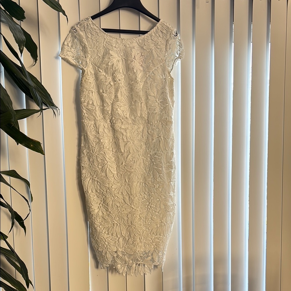 Elegant White Lace Dress
